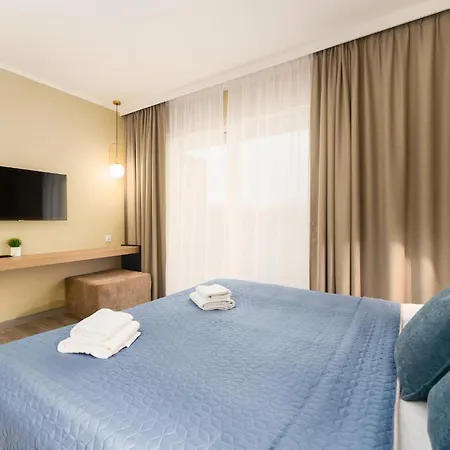 Bel Mare 535e By Renters *